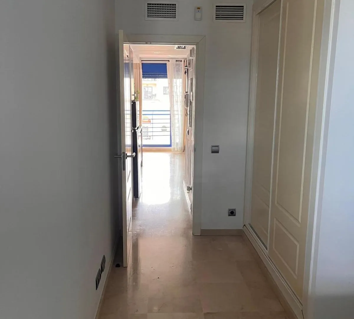 Apartamento Aroma Del Mediterraneo بينالماذينا شقة